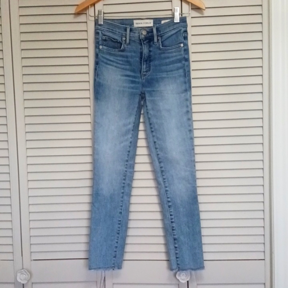 Denim Forum Nico Mid Rise Skinny Crop, Size 24 - Picture 2 of 13